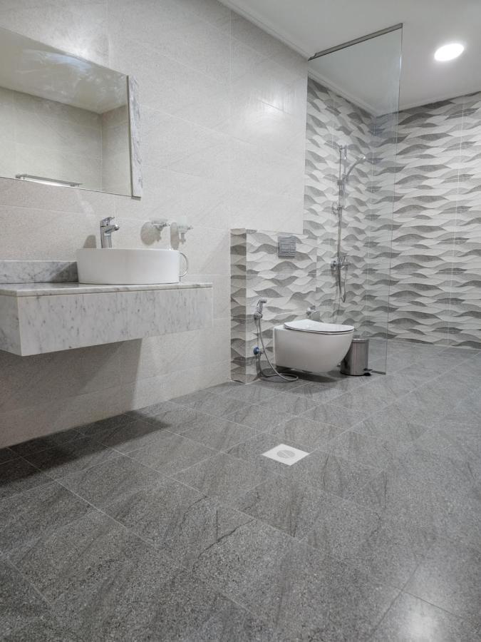 Imperial Suites Hotel มานามา ภายนอก รูปภาพ