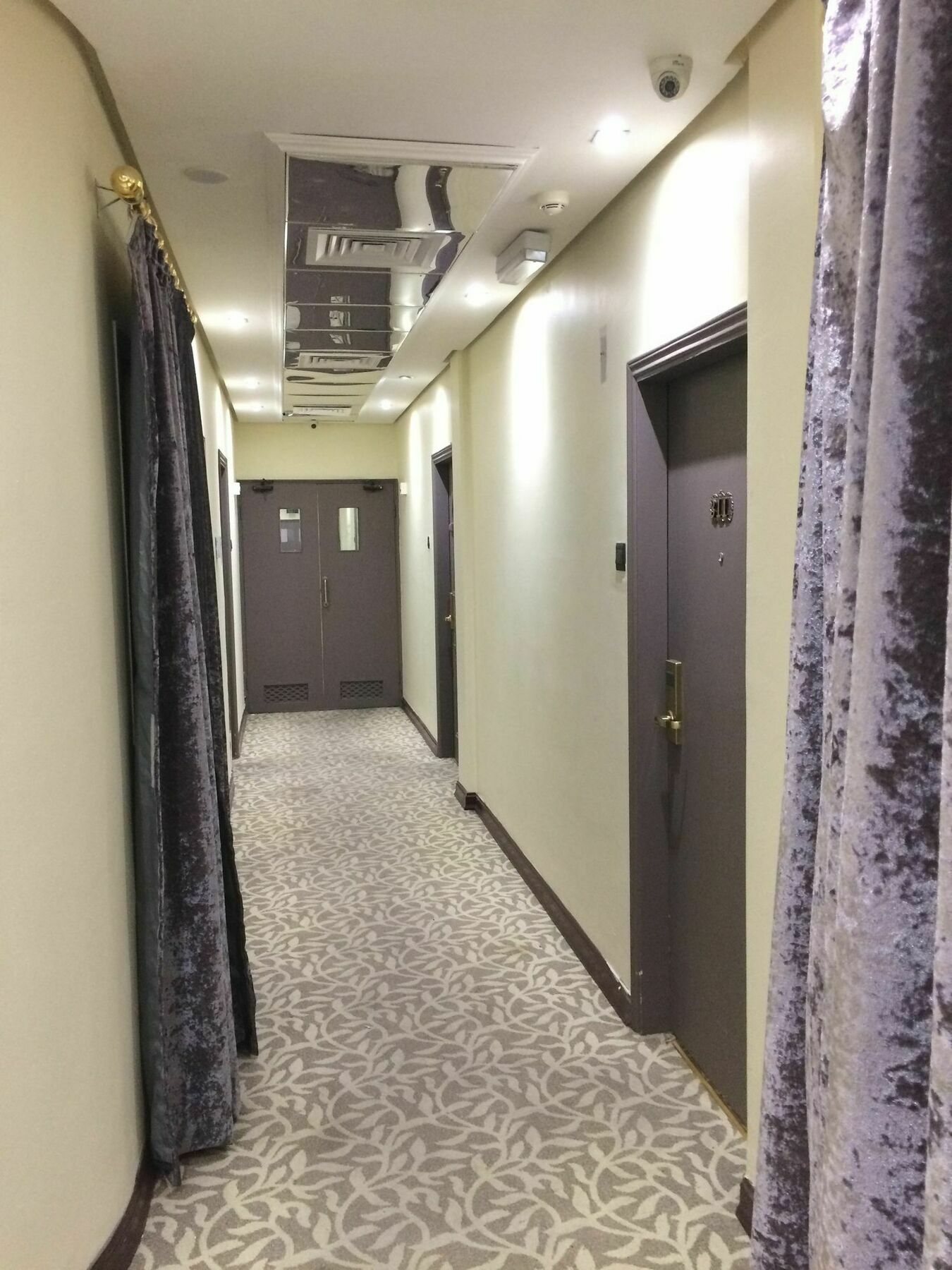 Imperial Suites Hotel มานามา ภายนอก รูปภาพ